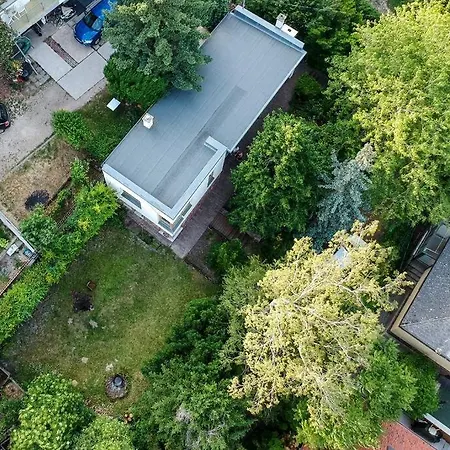 Feriehus Quiet, Spacious House Near The Center *