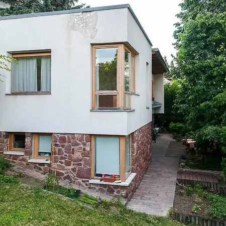 Quiet, Spacious House Near The Center Balatonalmádi